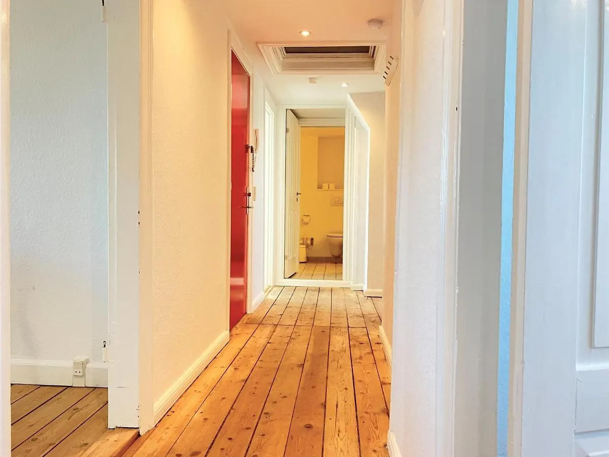 Four Bedroom Apartment In Esbjerg, Kirkegade 12 Esbjerg