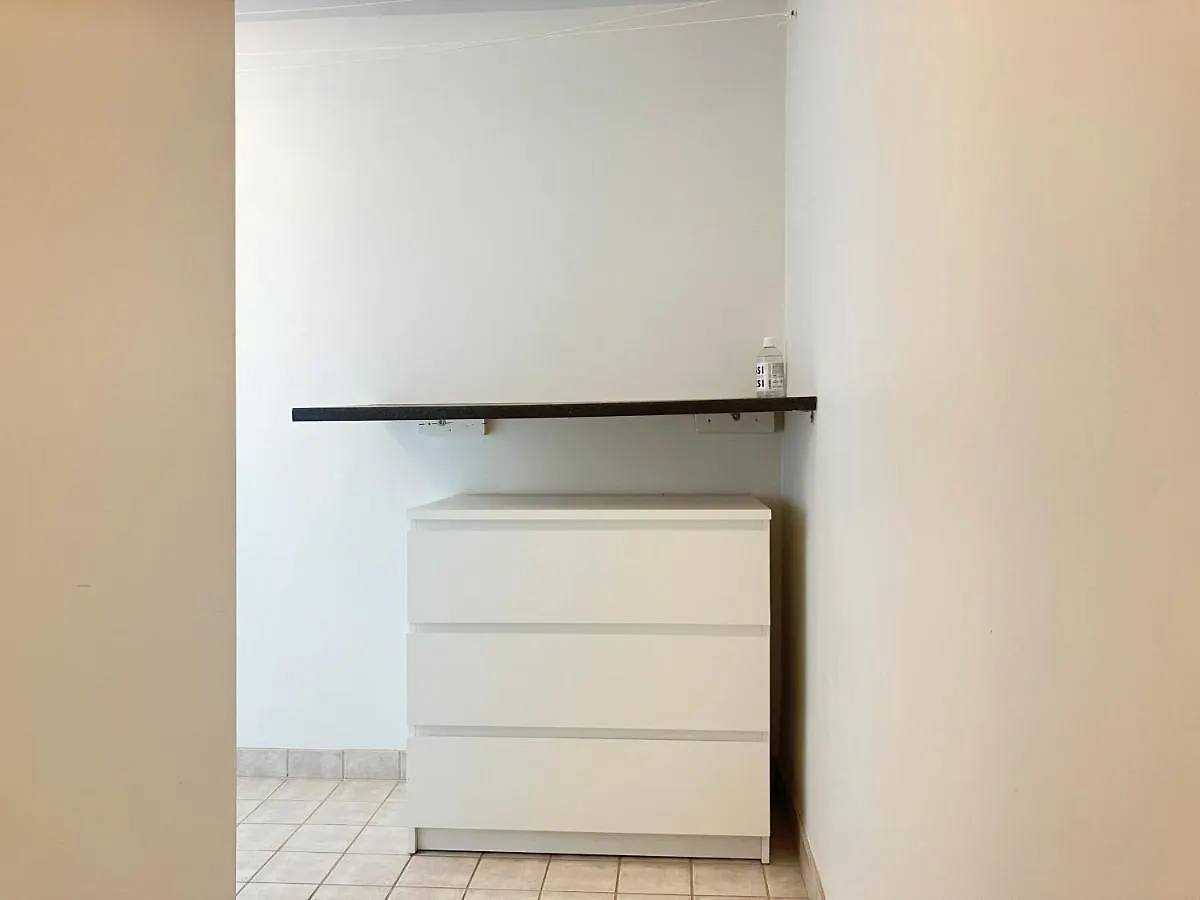 Four Bedroom Apartment In Esbjerg, Kirkegade 12 0*, Esbjerg